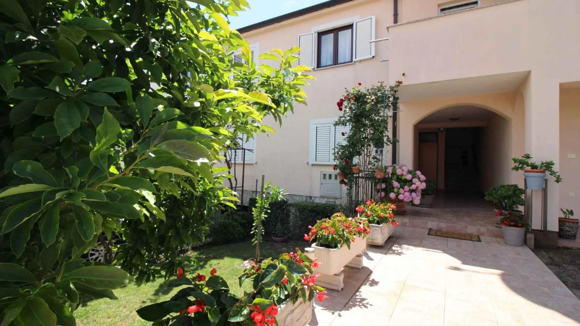 Apartment In Porec/Istrien 10264 Croatia
